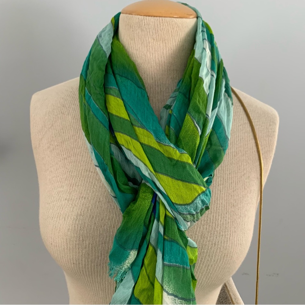 green & blue spring/summer-weight wrap scarf in  lightweight voile w/fringe NEW